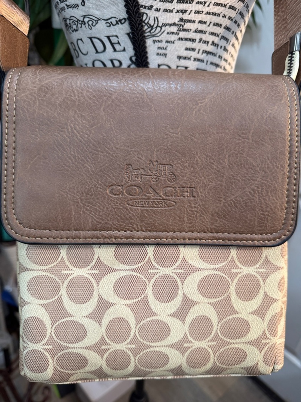 New York Brown Signature Crossbody Bag